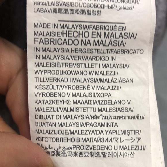 Under Armour gray half zip pull over sweater euc small - Picture 11 of 11